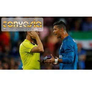 Sanksi Berat Menanti Ronaldo Usai Menyerang Wasit | Agen Bola Online | Judi Bola